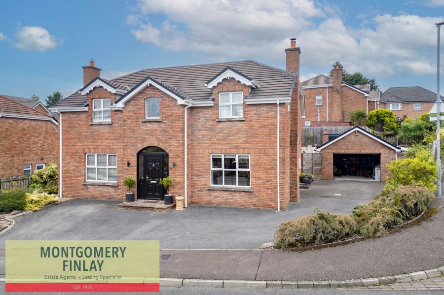 12 Clover Brae,enniskillen, BT74 4AB