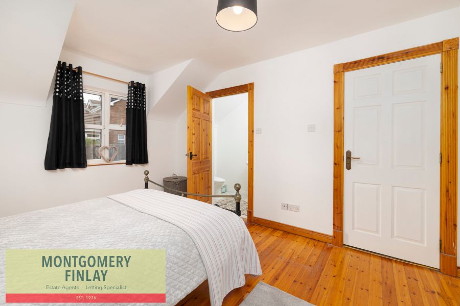 12 Clover Brae