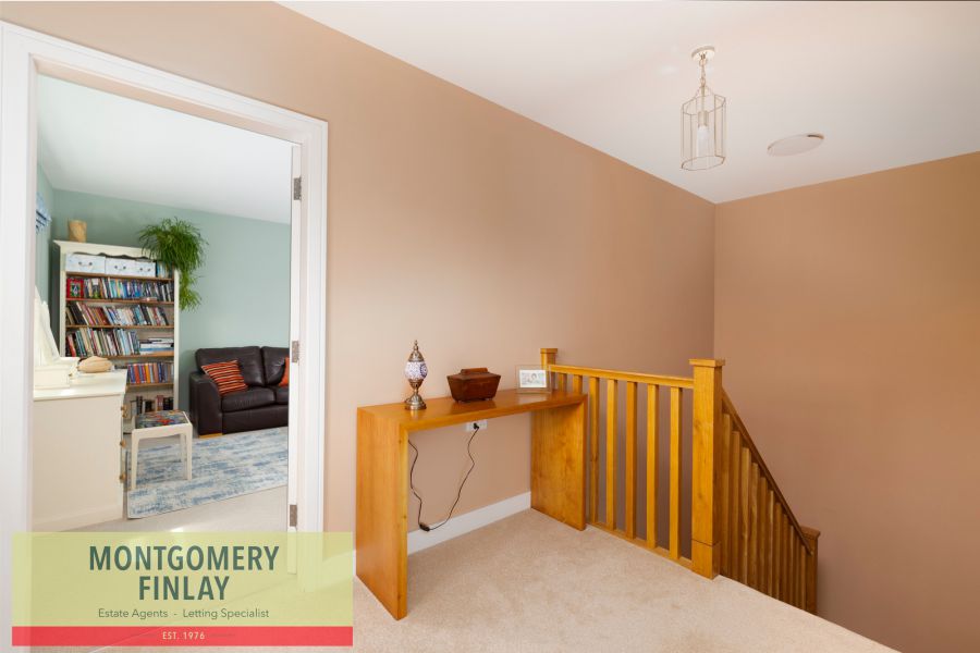 Willow View, 30 Oakfield Road