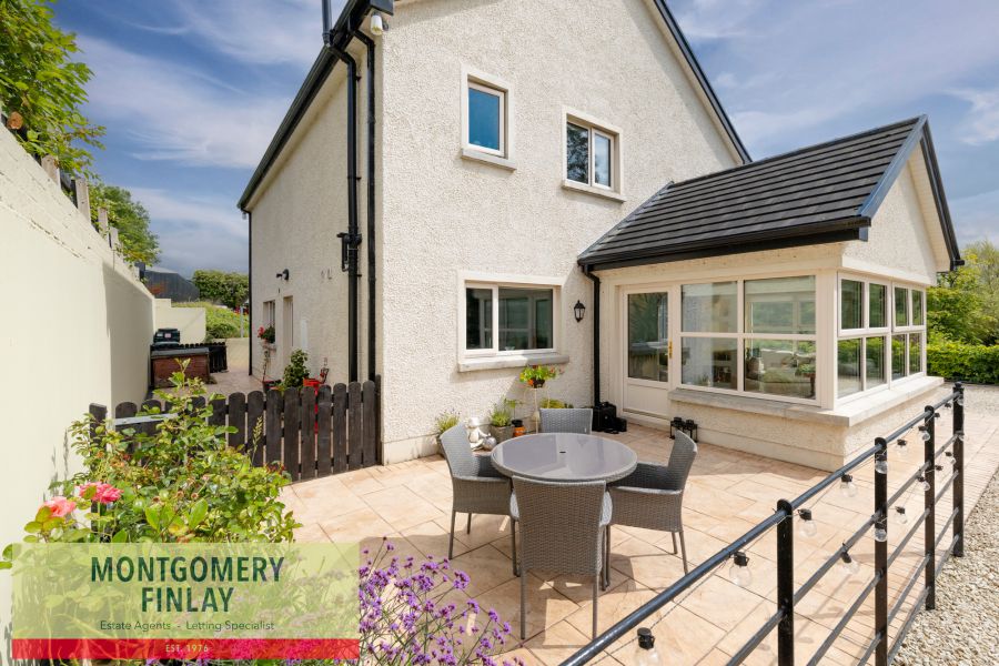 Willow View, 30 Oakfield Road