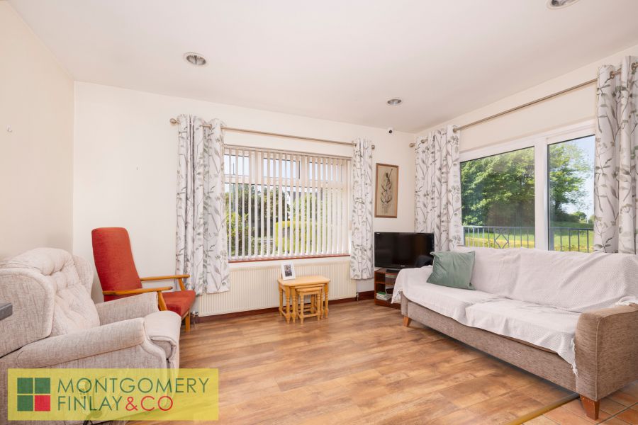33 Enniskillen Road