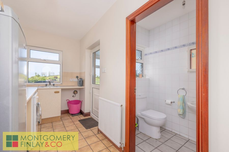 33 Enniskillen Road