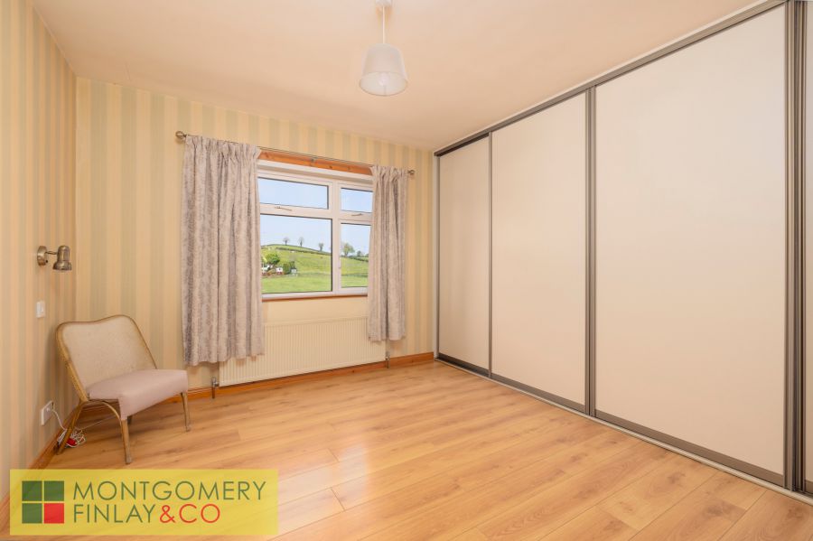 33 Enniskillen Road