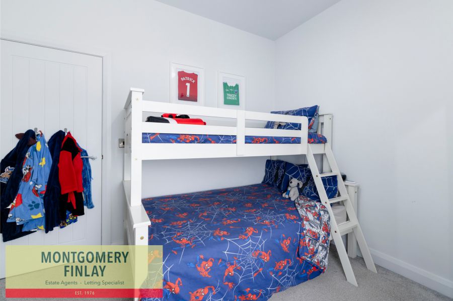 17 Cherrymount Avenue