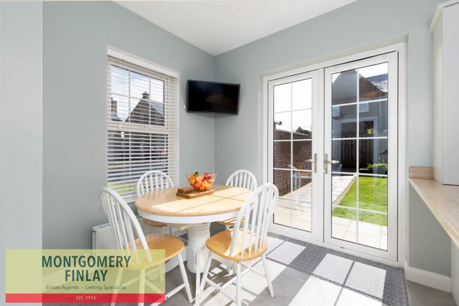 17 Cherrymount Avenue