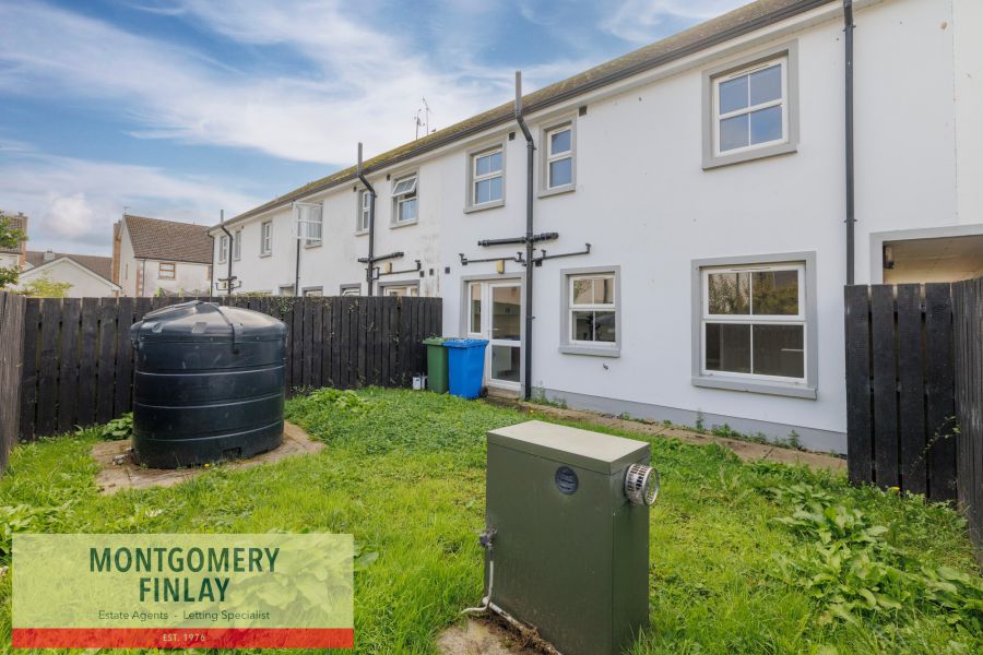 59 Rosscah View