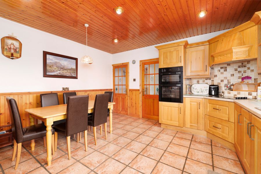 9 Rosscolban Meadows