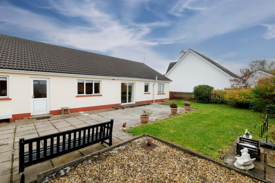 9 Rosscolban Meadows