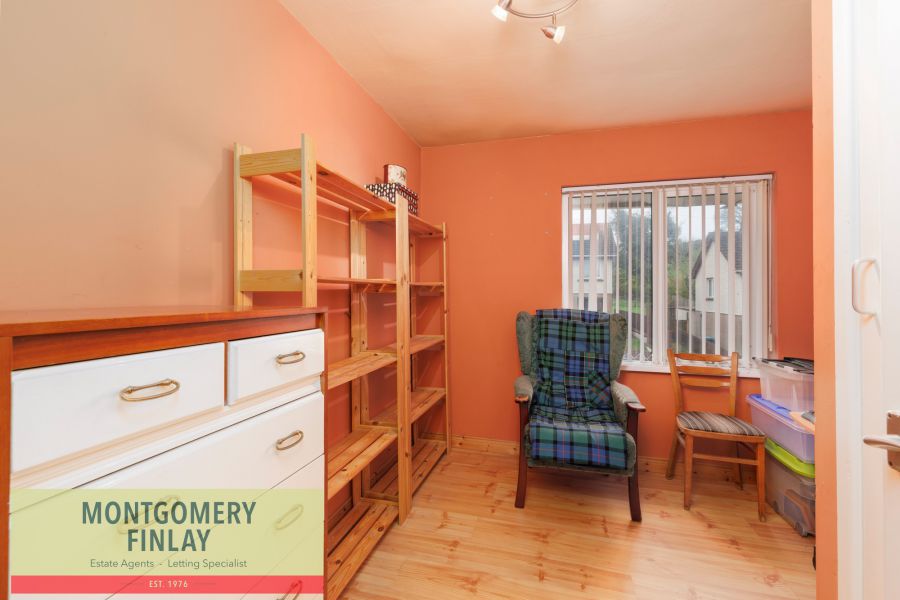25 Edenmore Crescent