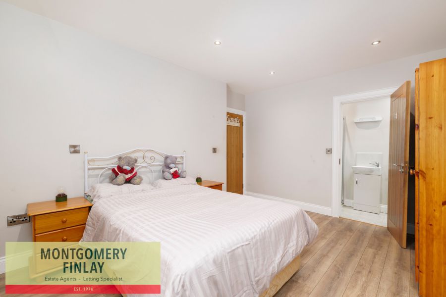 30 Summerhill Park 30 Summerhill Park