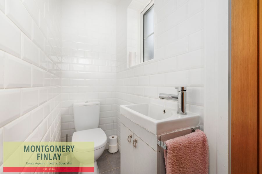 The Lodge, 14  Agharainy Road