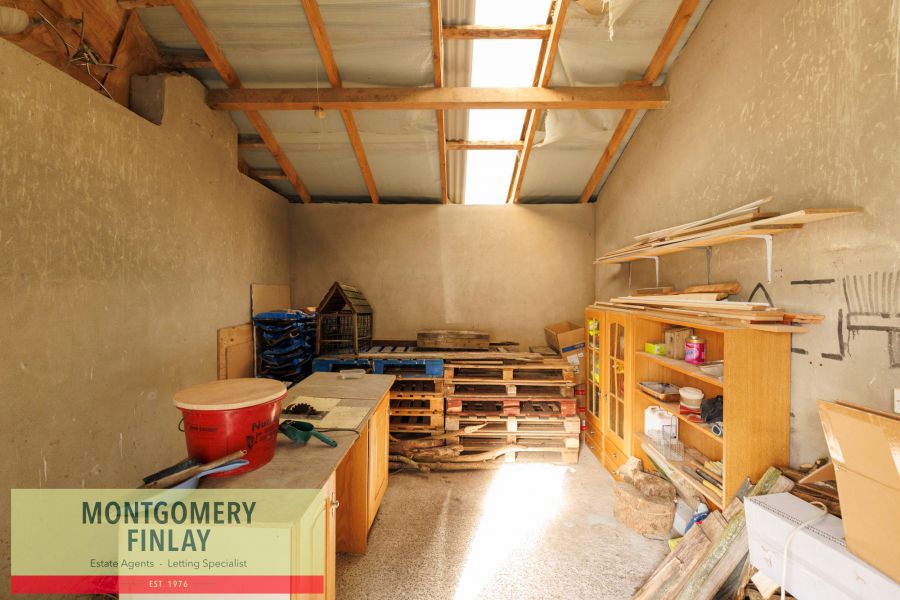 The Lodge, 14  Agharainy Road