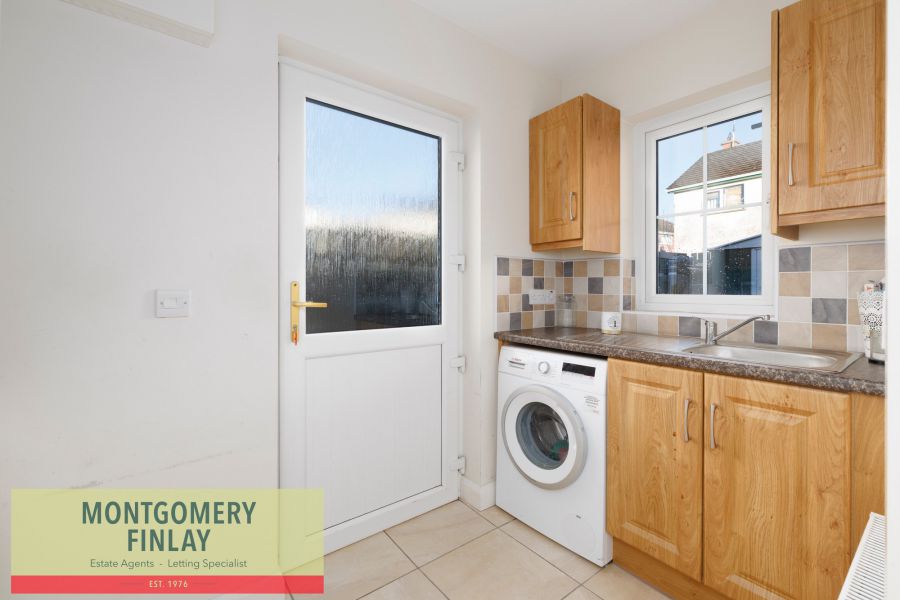 42 College Park Lane