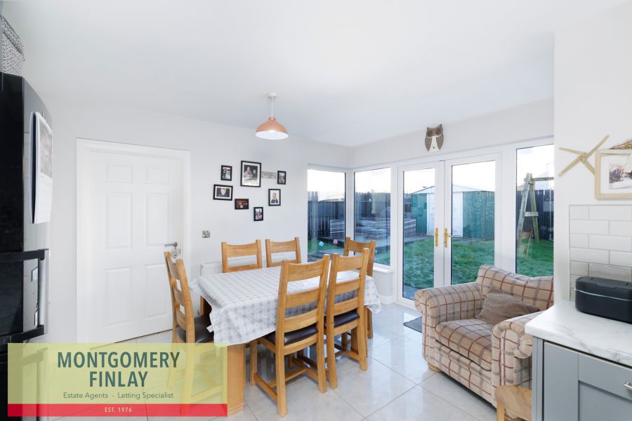 42 College Park Lane