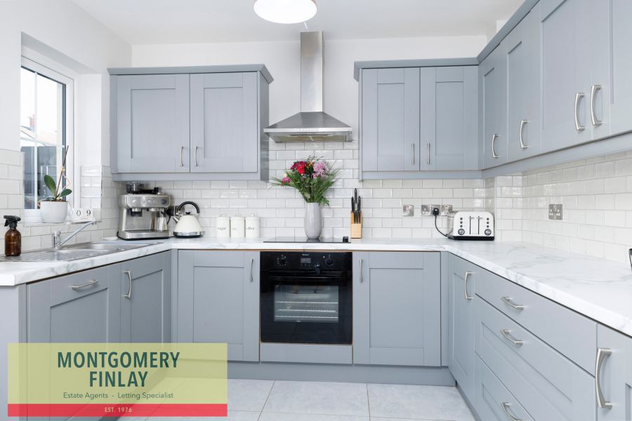 42 College Park Lane