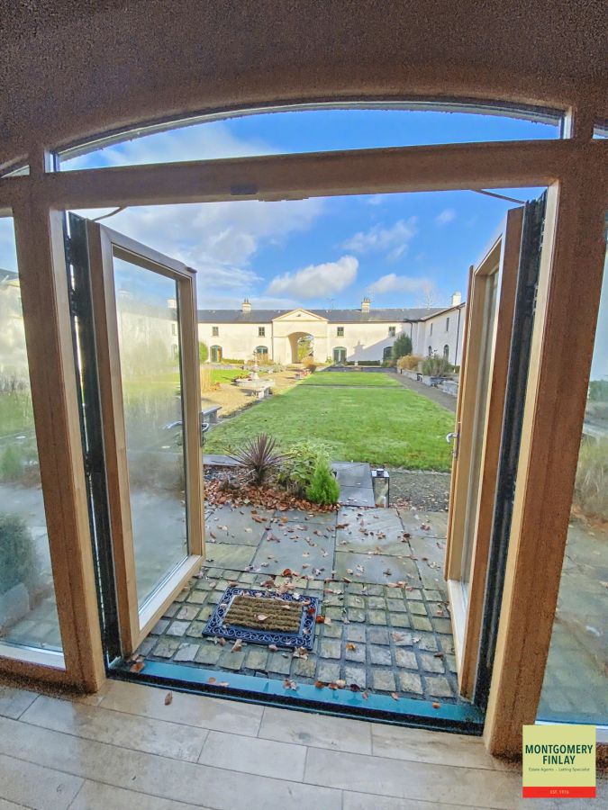 22 Castle Hume Court