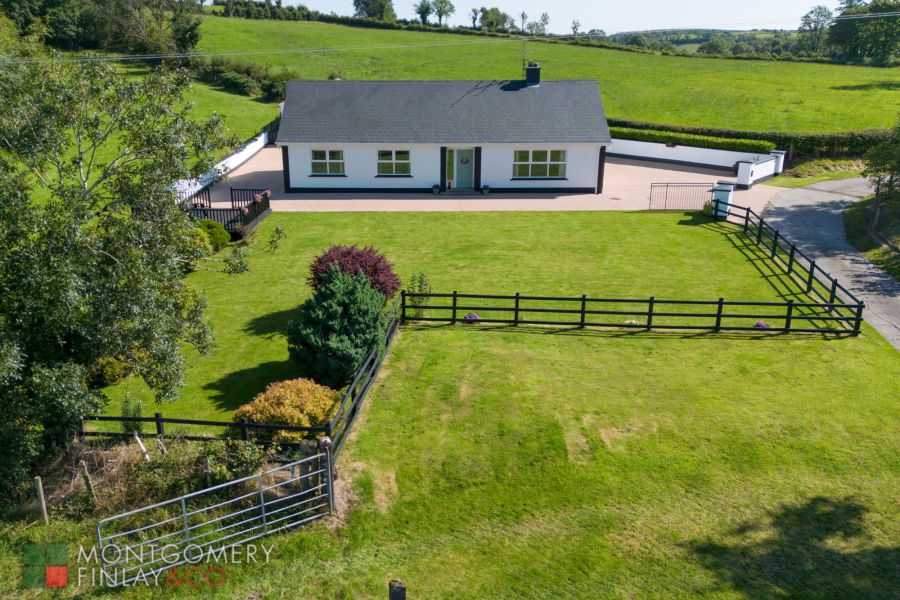 33 Moorfield Road, Omagh, Trillick, BT78 3TT
