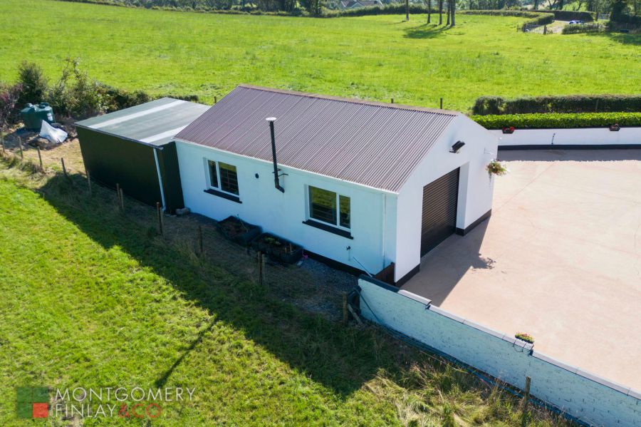 33 Moorfield Road
