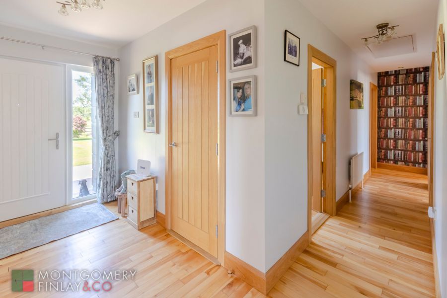33 Moorfield Road