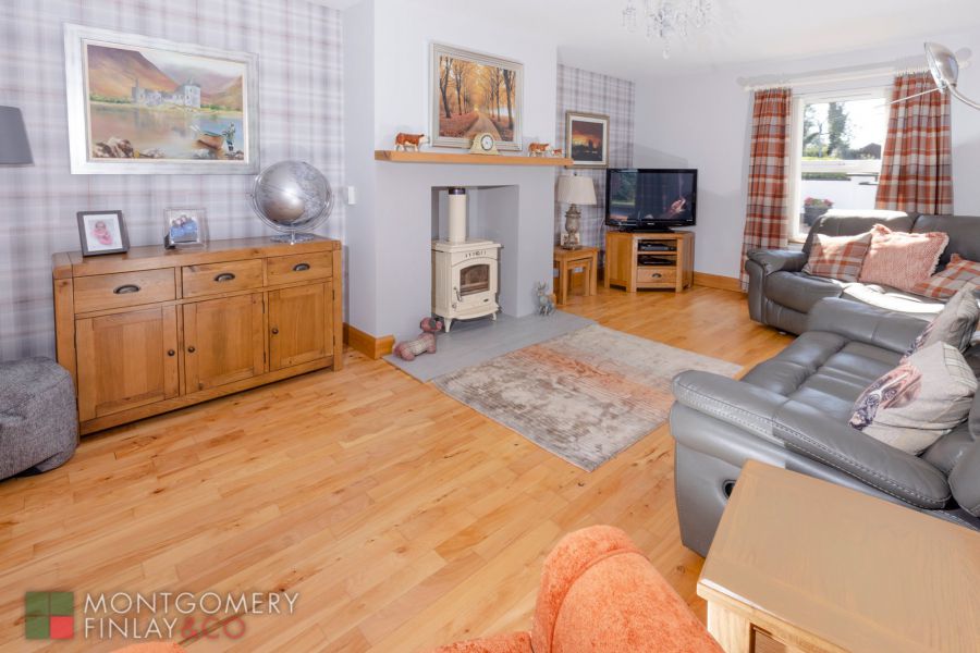 33 Moorfield Road