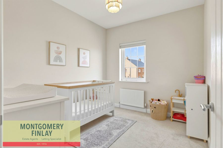 21 Cherrymount Green