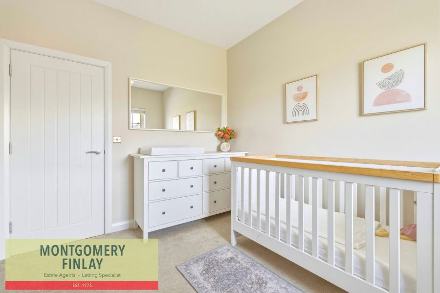 21 Cherrymount Green