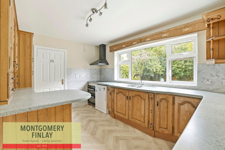 9  Killyhevlin Park