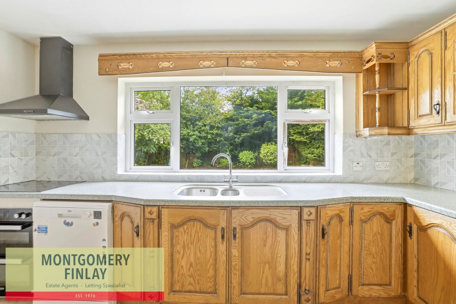 9  Killyhevlin Park
