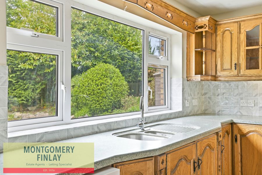 9  Killyhevlin Park