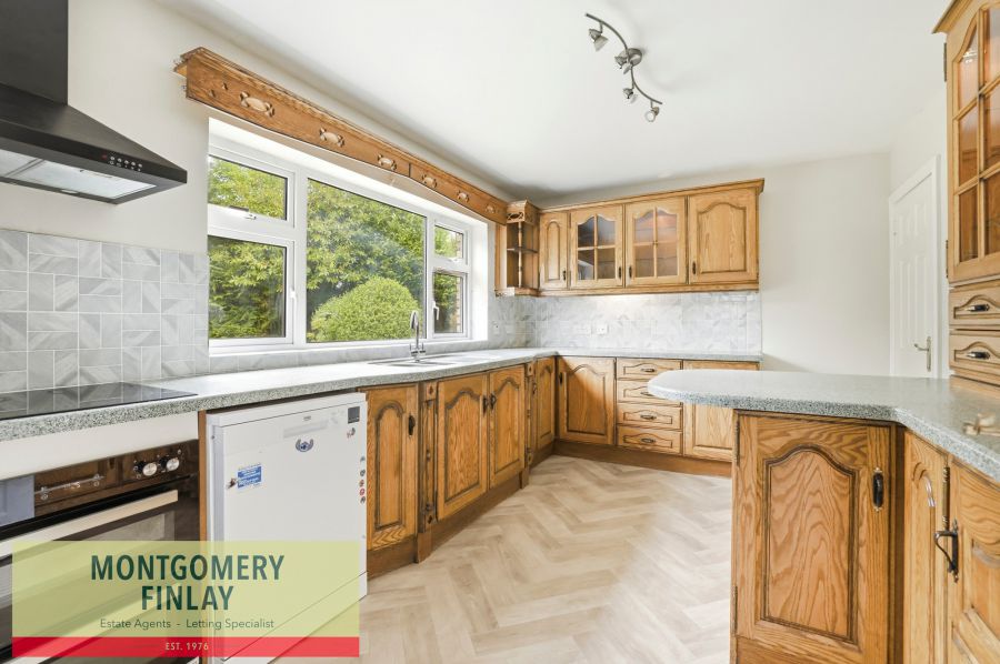9  Killyhevlin Park