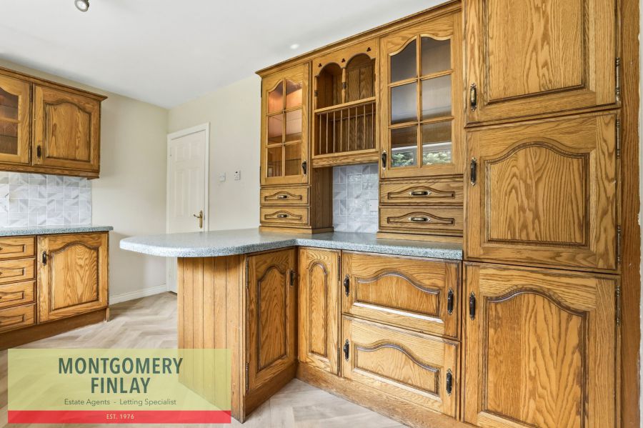 9  Killyhevlin Park