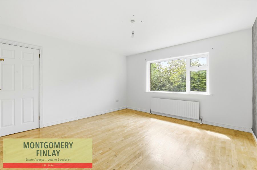 9  Killyhevlin Park