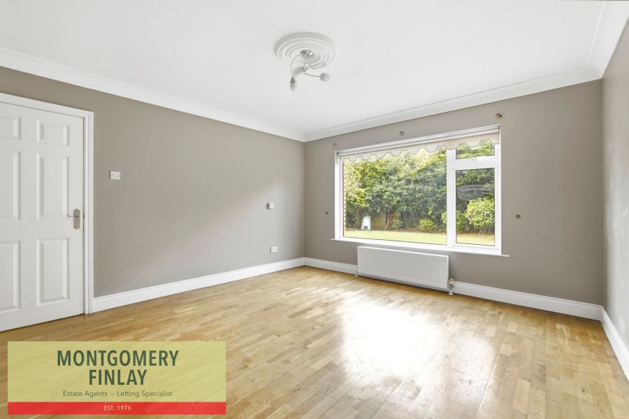 9  Killyhevlin Park