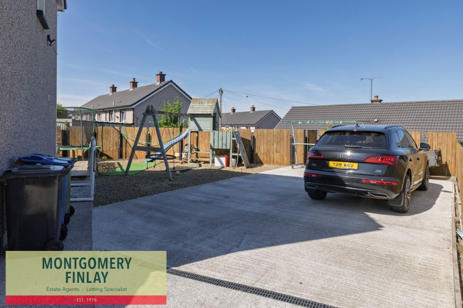 9 Drumgay Close