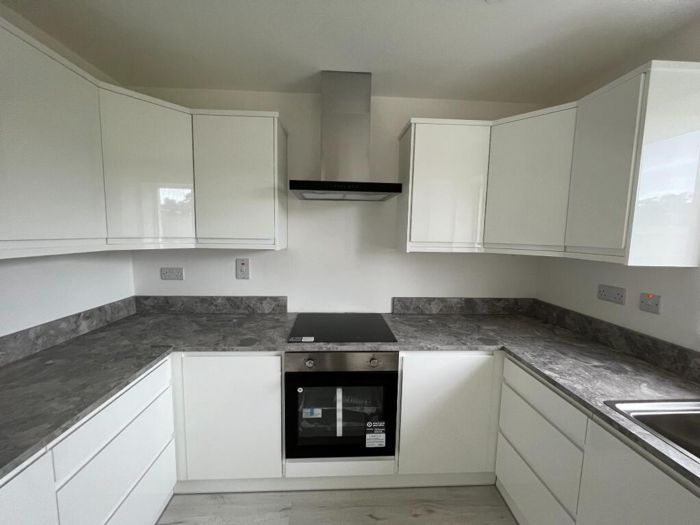 3 Bedroom Detached, 67 The Meadows