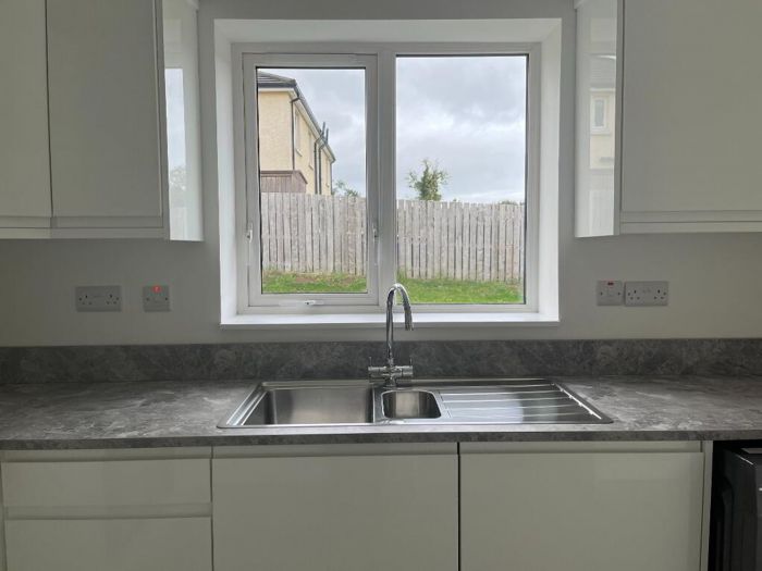 3 Bedroom Detached, 67 The Meadows