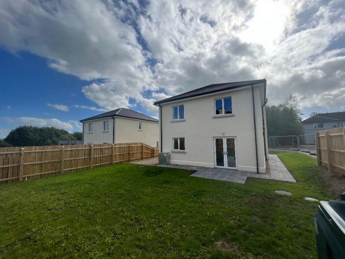 3 Bedroom Detached, 67 The Meadows