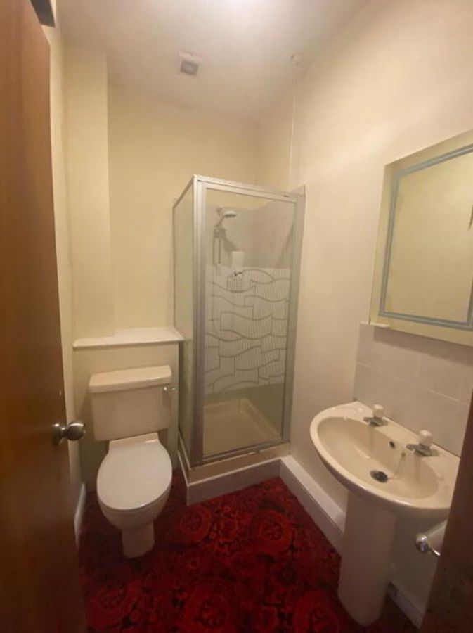 Apartment  83 Main Street