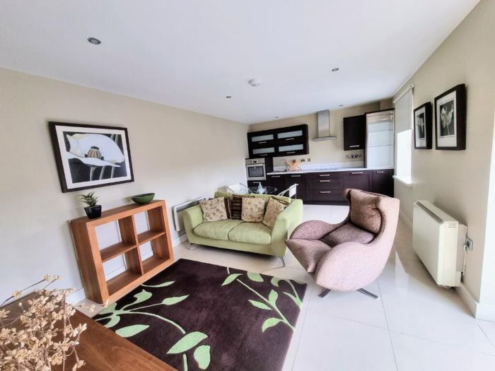 Merchant Quarter, Apt 8 Dublin Road