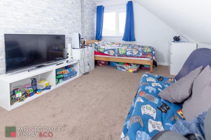 16 Rosscolban Meadows
