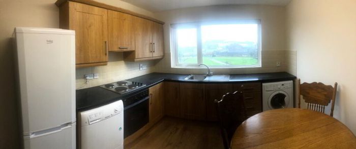 Apt 4 82 Main Street Apt 4 82 Main Street