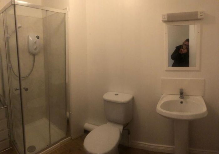 Apt 4 82 Main Street Apt 4 82 Main Street