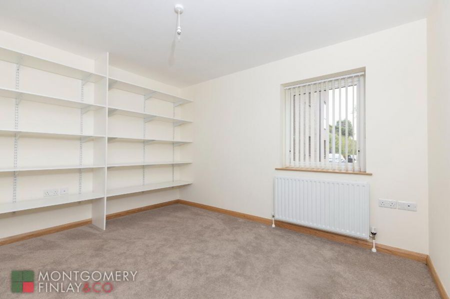 The Herron, 29 Watersedge