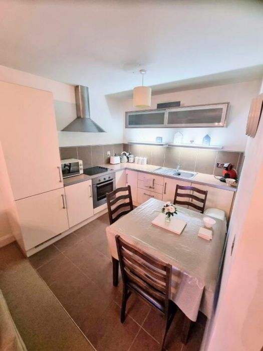 Silverhill House, C4 Silverhill Manor