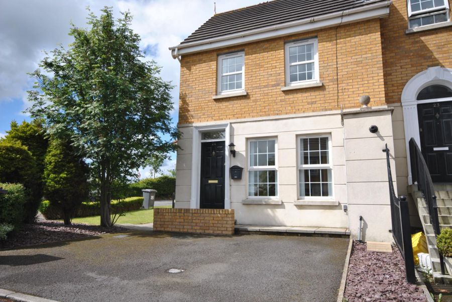 24 Lineybrook Cottages