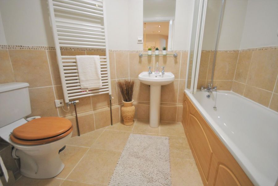 Apt 15 Ballyholme View