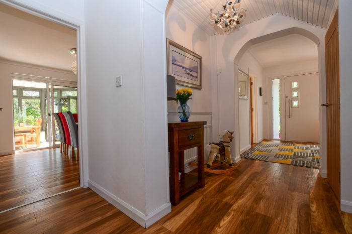 35 High Bangor Road