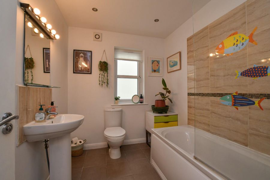 42a Waverley Drive