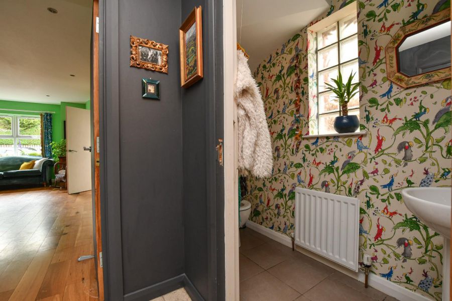 42a Waverley Drive