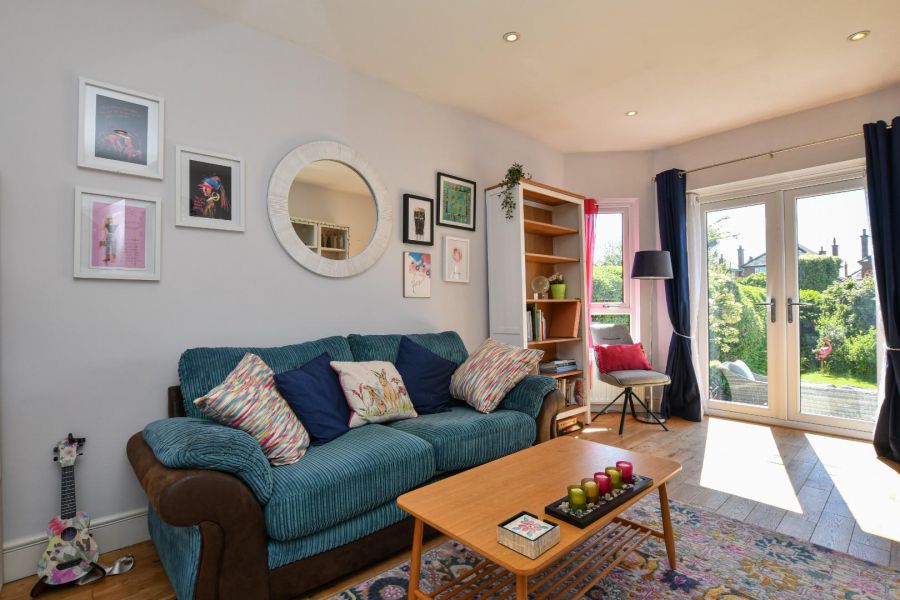 24 Ashley Gardens